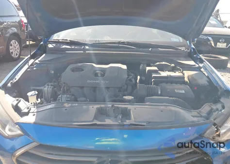 2017 Hyundai Elantra Limited из США, поврежденный, VIN 5NPD84LFXHH043776